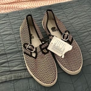 NWT Urban Outfitter Mary Jane Style sneakers Peach and black flowers